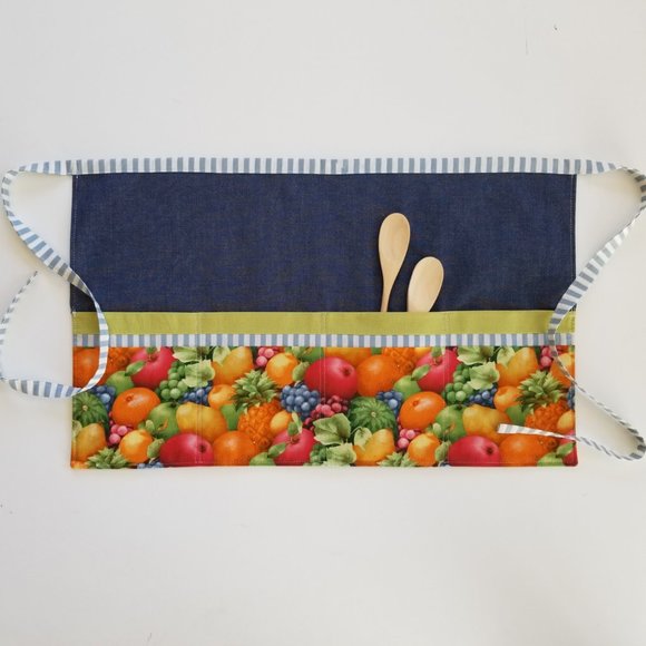 Women's Denim Bistro Apron with Pockets - Picture 5 of 6